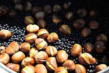 한국의구운밤입니다