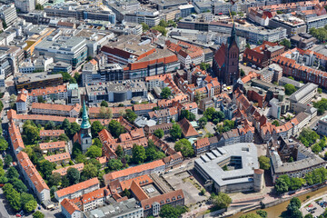 Fototapeta na wymiar Luftbild Marktkirche Hannover