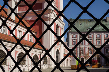 COURTYARD OF THE TOWN HALL - A picturesque corner of historic architecture in Poznan © Wojciech Wrzesień