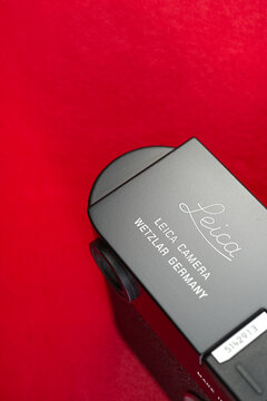 Bangkok/Thailand - July 4, 2022 : Close up logo of 35mm grandfather photography since 1913 in name Leica by Leica Camera AG from Germany on top plate of Leica M-D digital camera from 2014. 