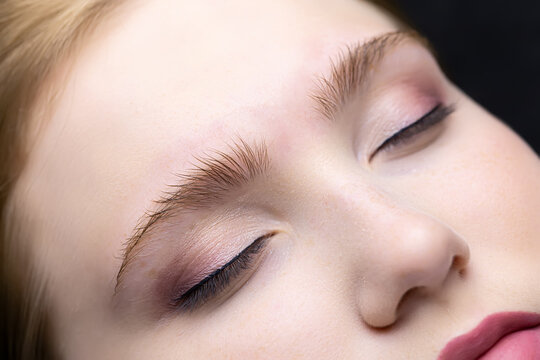 beautiful blonde with prepared eyebrows for the lamination procedure