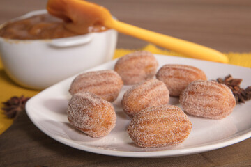 mini churros de doce de leite recheados para festa