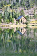 Fototapeta na wymiar Cabin on the Lake