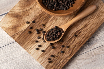 黒コショウ　胡椒