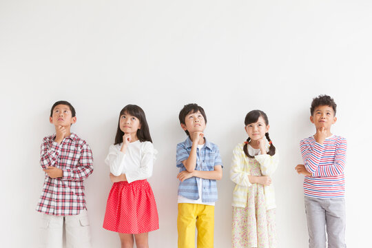 5人の小学生