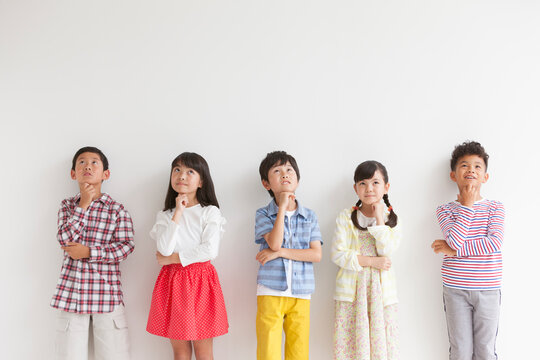 5人の小学生