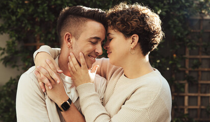 Beautiful queer couple sharing an intimate moment - obrazy, fototapety, plakaty