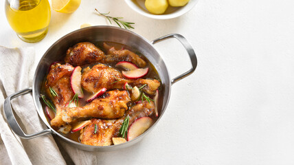 Chicken drumsticks baked with apples