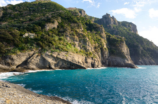 Punta Chiappa, stretch of coast on the Portofino promontory in Genoa in Liguria © sergioboccardo