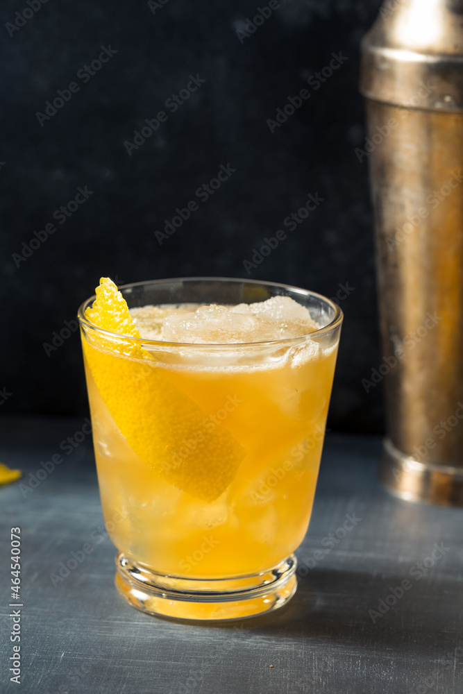 Canvas Prints boozy refreshing bourbon gold rush cocktail