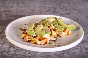 waffles with avocado and cottage cheese