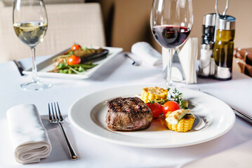 steak with grilled vegetables