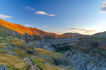  Circo de Soaso desde 2200 mts de altura al atardecer