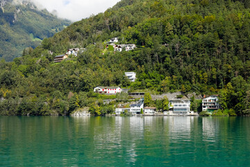 Fototapeta na wymiar A hill along the edge of Lake Lucerne