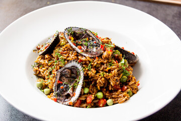 Black paddy rice, spicy with beans