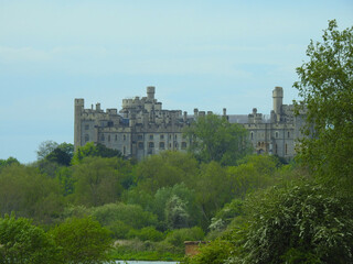 Fototapeta na wymiar View of Arundel Castle with many trees