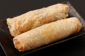 ベトナム風　豚肉と春雨の揚げ春巻き