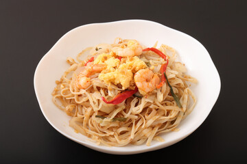 タイ風焼きそば　パッタイ