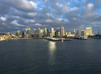 Naklejka premium Sunset over San Diego, Pacific Ocean