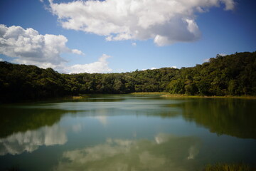 Fototapeta na wymiar グアテマラ・フローレス ペテンイツァ湖の風景