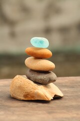 Tiny rock pebbles balancing