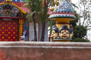 インド　ダージリンの市街地にあるダーダム寺院 - obrazy, fototapety, plakaty