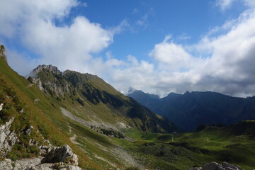 Obraz premium Interlaken area mountain landscape with Homad mountain in the background, Swiss Alps, Switzerland