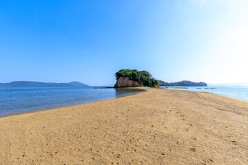 エンジェルロード（干潮時）　香川県小豆島　Angel Road (at low tide)　Kagawa-ken Shodoshima