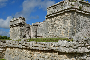 Fototapeta na wymiar Tulum; United Mexican State - may 20 2018 : pre Columbian site