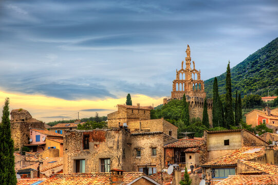 Evening in the City of Nyons, Auvergne-Rh&ocirc;ne-Alpes, France