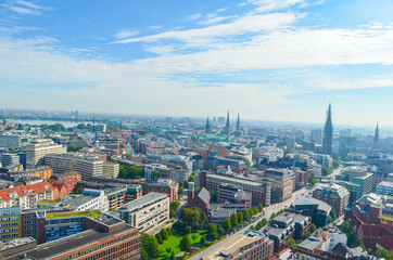 Obraz premium Beautiful aerial view of the skyline of hamburg