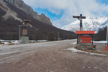 Entrada puerto Iba&ntilde;ez