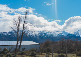 galp&oacute;n granero con sol arriba