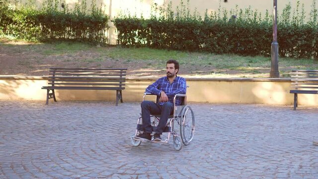 heavy joke - man defends a friend with disability from a tactless girl