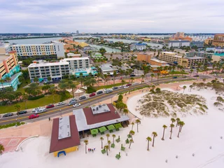 Foto op Plexiglas Clearwater Beach, Florida Clearwater Beach and Clearwater Harbor aerial view in a cloudy day, city of Clearwater, Florida FL, USA. 