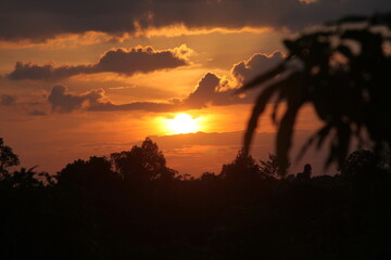Fototapeta na wymiar カンボジア、シュムリアップの夕日