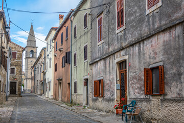 Fototapeta na wymiar Picturesque views of the old famous village Draguć, in northern Istria, Croatia