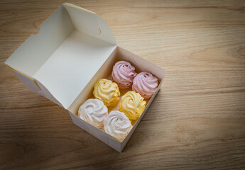 A box of zephyr