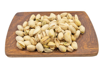 pistaches grillées isolées sur un fond blanc