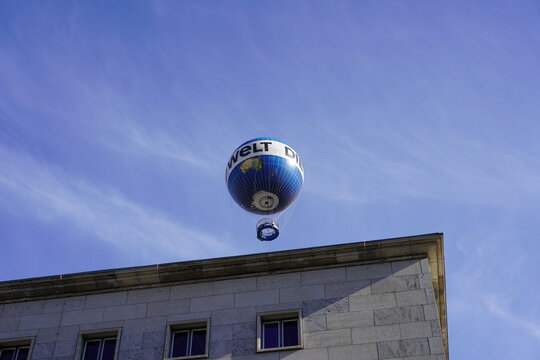 Air Service Berlin, HiFlyer Weltballon in Berlin am 24.10.2021