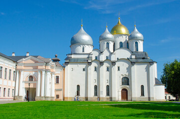 Fototapeta na wymiar Софийский кафедральный собор Великого Новгорода