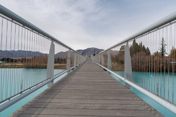 The walking bridge at Lake Tekapo in New Zealand