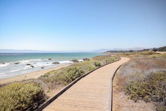 path to the sea