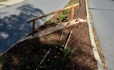 temporary covering of the lawn sowing with textiles to ensure a large slope against erosion. using...