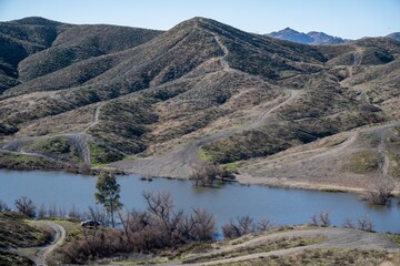Fototapeta na wymiar A beautiful overlooking view of nature in Lake Elsinore, California
