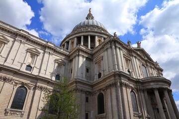 Fototapeta na wymiar London UK - St Paul's Cathedral