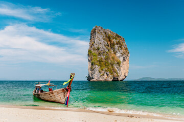 Fototapeta na wymiar A beautiful beach in Thailand