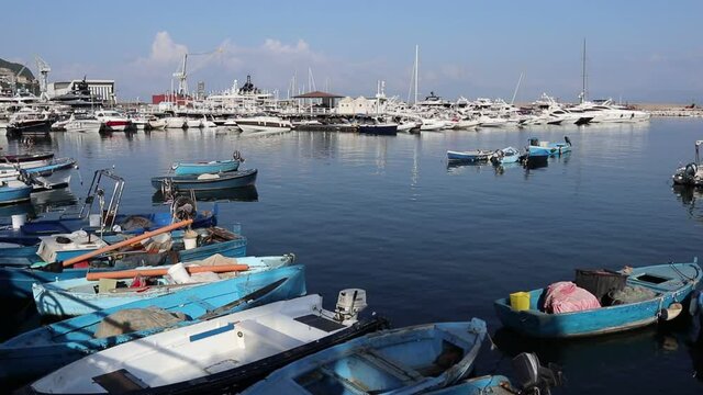 Castellammare di Stabia - Panoramica del porto turistico