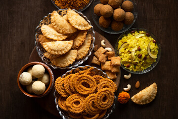 Diwali snacks/Diwali faral/Festival food items/Festival snacks from Maharashtra, India
