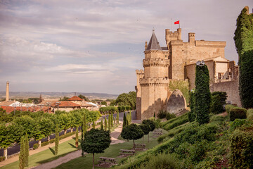 Obraz premium castle Olite, Spain. Ancient medieval castle in the city of Olite. NAVARRA
